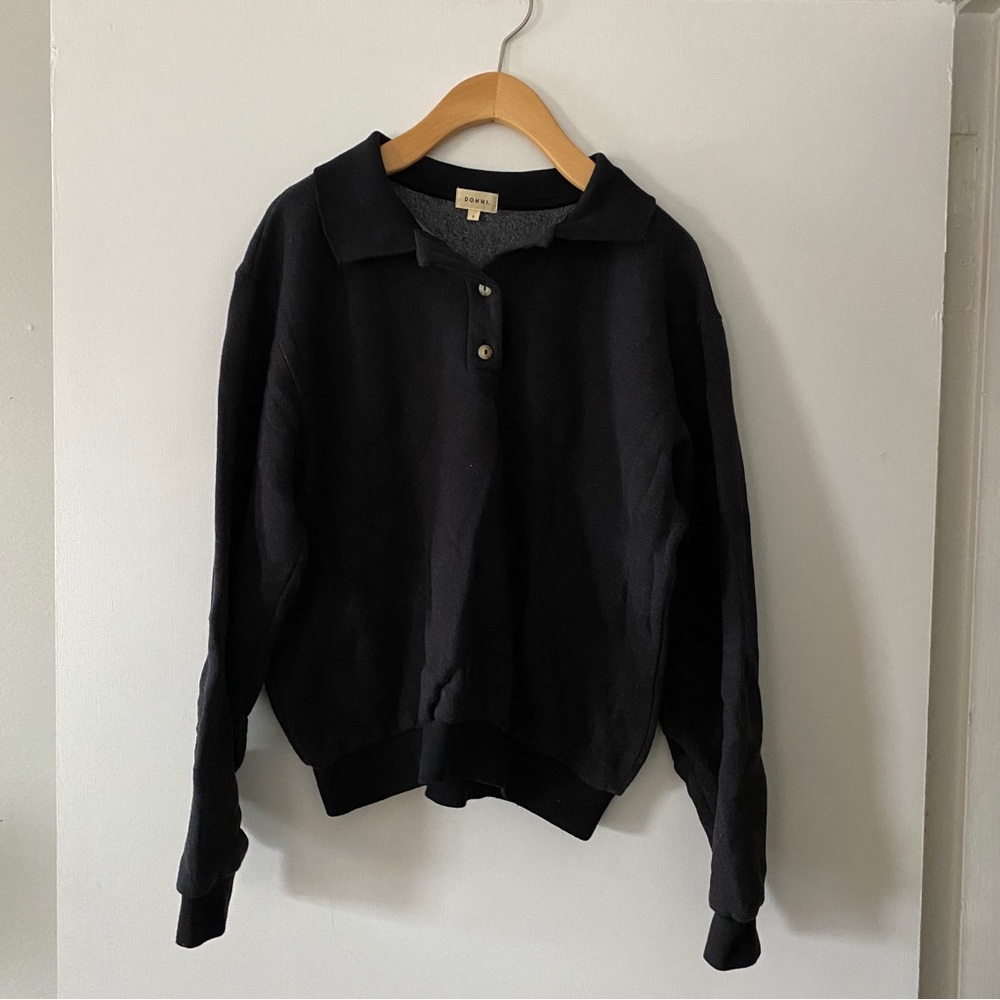 DONNI. Black Collared Pullover Sweatshirt